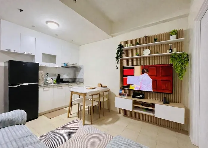 Cozy Corner 2-bedroom At Pioneer Woodlands Appartement Manille