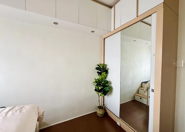 Cozy Corner 2-bedroom At Pioneer Woodlands Appartement *