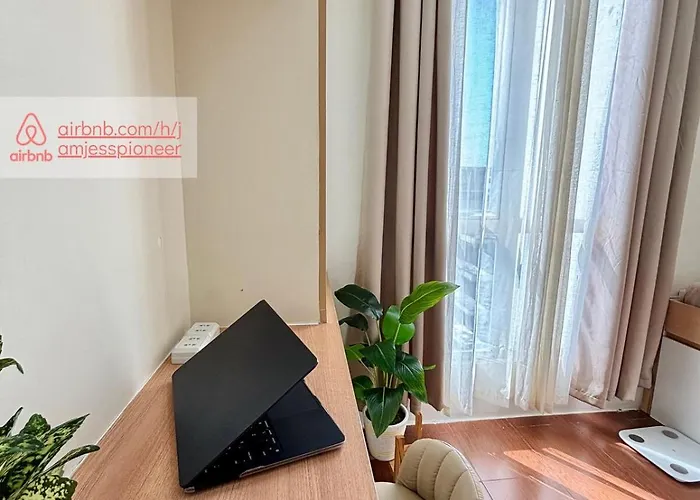 Cozy Corner 2-bedroom At Pioneer Woodlands Manille